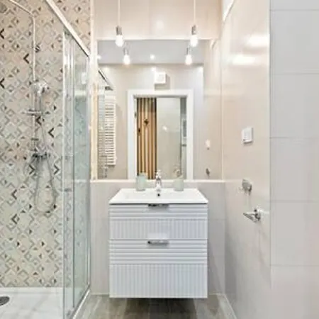 Apartman Slaska 12 I Bezplatny Garaz I By Perfect 114 *