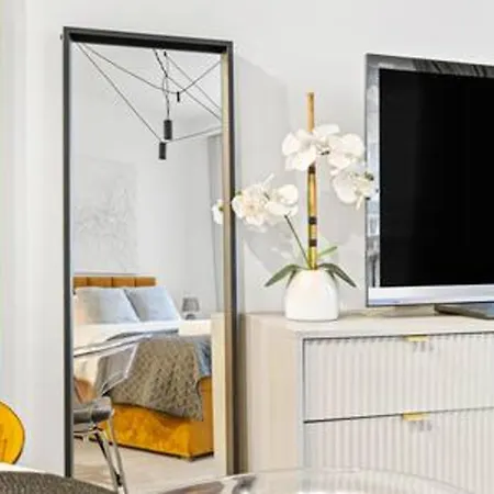 Apartman Slaska 12 I Bezplatny Garaz I By Perfect 114 *